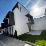 Bucurestii Noi, Triplex superb cu 3 apartamente individuale pe 2 nivele